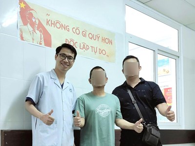 Cứu bệnh nhân người Myanmar nguy kịch vì xuất huyết tiêu hóa