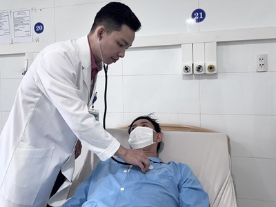 Cứu sống bệnh nhân lóc động mạch chủ cấp tính type A liên quan hội chứng Marfan
