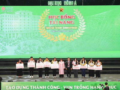 45 tỉ đồng học bổng dành cho tân sinh viên Đại học Đông Á năm 2026