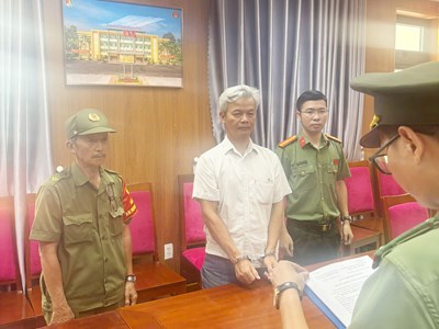 Bắt tạm giam Giám đốc trung tâm Anh ngữ Thiên Lập Nhân