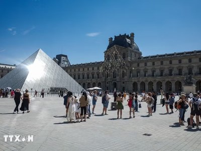 Nắng nóng cực đoan đe dọa kinh tế châu Âu