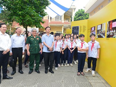 Triển lãm “Ngô Quyền – Anh hùng dân tộc kiệt xuất”