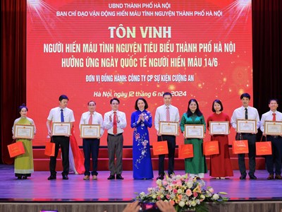 Hà Nội: Tôn vinh 113 gia đình, cá nhân người hiến máu tiêu biểu