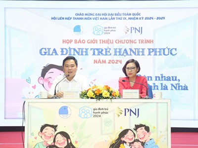 “Bên nhau, mình là nhà”: Nhiều hoạt động trong chương trình Gia đình trẻ hạnh phúc 2024