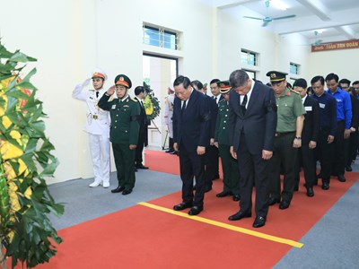 Hơn 960 đoàn đến viếng Tổng Bí thư Nguyễn Phú Trọng tại quê nhà Đông Anh, Hà Nội