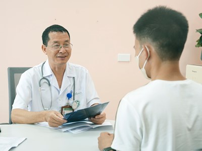 Từ hôm nay, Bệnh viện Bạch Mai khám bệnh đến 21h