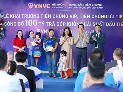 Giải ngân 100 tỷ đồng cho chương trình “Tiêm vắcxin trước, trả chi phí sau”