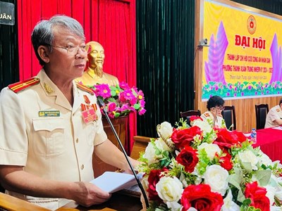 Tự hào về người công an hưu trí một lòng vì nhân dân