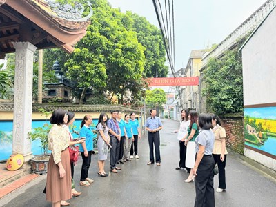 Thủ đô “Sáng, xanh, sạch, đẹp” chào mừng 70 năm Ngày giải phóng 