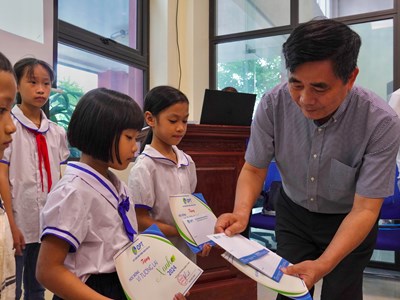 Không để học sinh nào phải bỏ học vì thiên tai