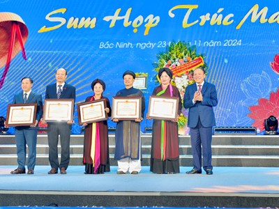 Kỷ niệm 15 năm dân ca Quan họ Bắc Ninh được UNESCO ghi danh là Di sản văn hoá phi vật thể 