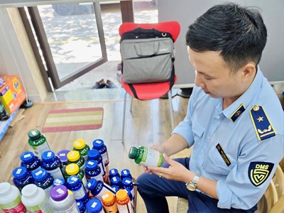 Ngăn chặn thực phẩm chức năng kém chất lượng tràn lan trên thị trường