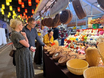 Hà Nội: Khai mạc Chợ hoa Tết truyền thống quận Hoàn Kiếm