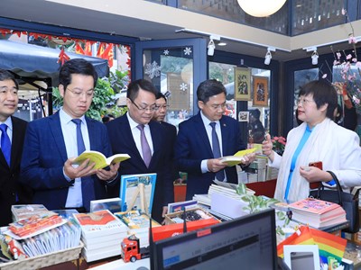 “Tết Công nghệ - Trí tuệ tỏa sáng”