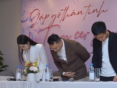 Công ty của Quang Linh Vlogs và Hằng Du Mục xin lỗi vụ “kẹo” rau