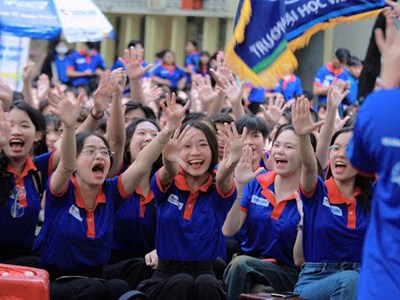 Nhiều hoạt động hỗ trợ sĩ tử trong chương trình “Tiếp sức mùa thi” 2025