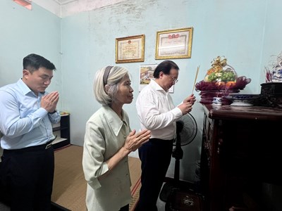 Bộ VHTTDL tri ân gia đình liệt sĩ nhân kỷ niệm 78 năm Ngày Thương binh - Liệt sĩ