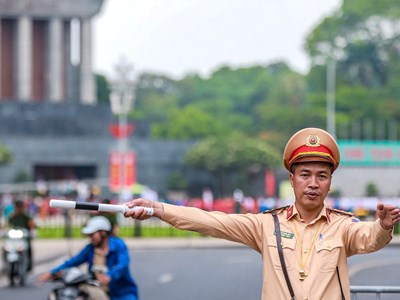 Hà Nội: Phân luồng cho phương tiện giao thông bị cấm, hạn chế trong ngày 19.8