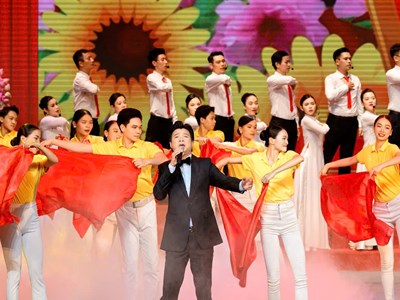  Chương trình nghệ thuật đặc biệt “Hà Nội – Sáng mãi khát vọng Việt Nam”