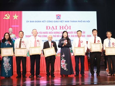 Phát động phong trào thi đua yêu nước trong đồng bào công giáo Thủ đô lần thứ VII