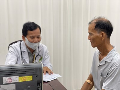 Chuyển mạnh từ tư duy tập trung khám, chữa bệnh sang chủ động phòng bệnh