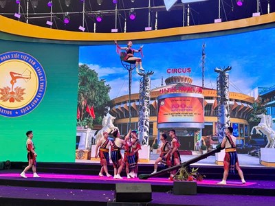 Hà Nội đề nghị dừng bắn pháo hoa nổ tại Lễ bế mạc Hội chợ mùa Thu