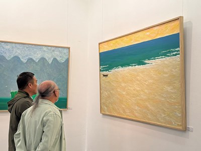 “Mùa Mới” - Sự trở lại của vợ chồng họa sĩ Võ Tá Hùng - Phùng Mỵ Trâm sau 3 thập kỷ