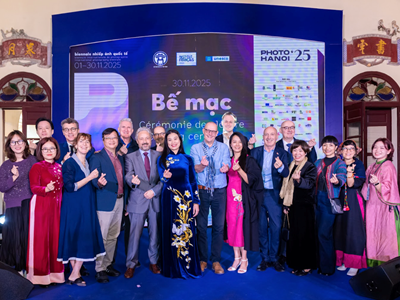 Bế mạc Photo Hanoi – Biennale 2025: Dấu ấn hợp tác quốc tế và xây dựng Thủ đô sáng tạo