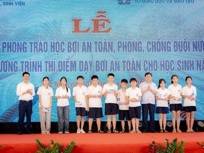 Bắc Ninh: Phát động phong trào phòng, chống đuối nước và thí điểm dạy bơi an toàn cho học sinh