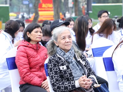 Tư vấn, chăm sóc sức khoẻ miễn phí cho người cao tuổi Thủ đô