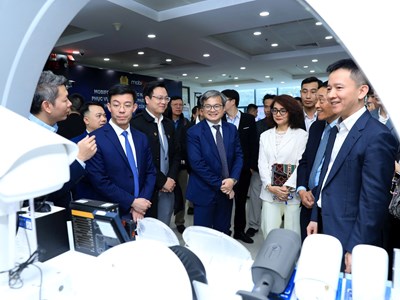 Hà Nội ra mắt sàn Giao dịch công nghệ và chợ Chuyển đổi số