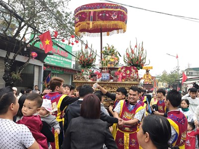 Tưng bừng khai hội đền Măng Sơn