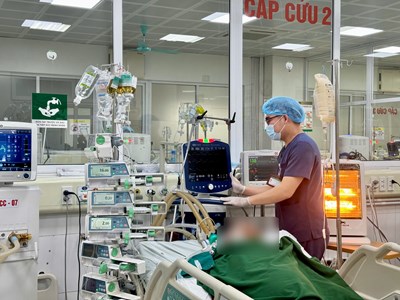 Uống hơn 1 lít rượu mỗi ngày, người đàn ông xuất huyết tiêu hóa nguy kịch
