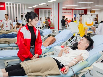 “Hiến máu không đau như mình nghĩ nhưng giảm đi nhiều nỗi đau của người khác“
