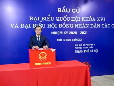 Cử tri phường Thanh Xuân phấn khởi tham gia bầu cử