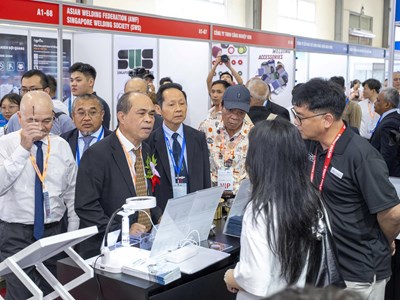 280 doanh nghiệp trong nước và quốc tế triển lãm về sản phẩm công nghiệp lần thứ 23 