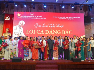 Lắng đọng chương trình “Lời ca dâng Bác”