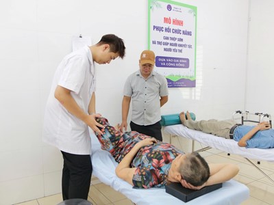 Hà Nội thí điểm mô hình phục hồi chức năng cộng đồng cho người yếu thế