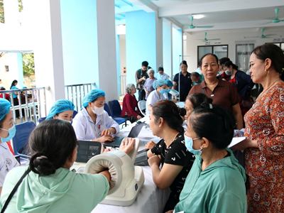 Bộ Y tế tháo gỡ nhiều vướng mắc trong công tác khám sức khỏe định kỳ miễn phí toàn dân