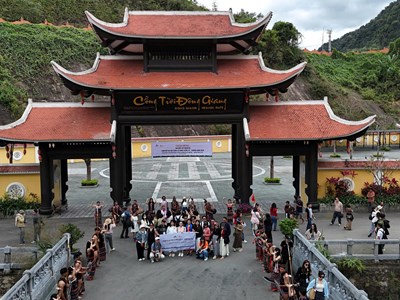 Tìm kiếm các giải pháp phát triển du lịch miền núi phía Tây Quảng Nam