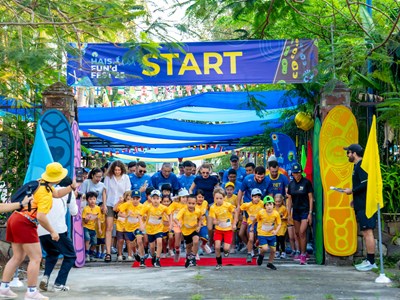 Gần 2000 người tham gia chạy bộ gây quỹ ủng hộ trẻ em khiếm thính