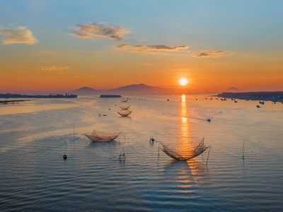 Ngôi làng, dòng sông, di sản... sẽ “sống” mãi cùng người dân