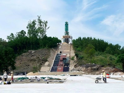 Nhiều hoạt động ý nghĩa kỷ niệm 60 năm chiến thắng Núi Thành