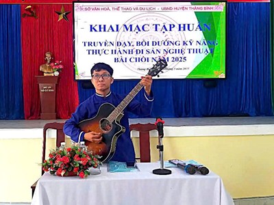 Bồi dưỡng kỹ năng thực hành di sản nghệ thuật Bài chòi 