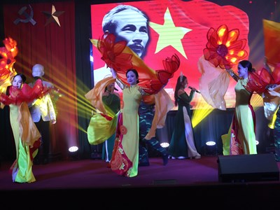 “Bài ca không quên” tri ân các anh hùng liệt sĩ, thương bệnh binh 