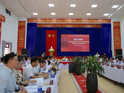 Tọa đàm giá trị tư tưởng “Chi bằng học” của nhà yêu nước Phan Châu Trinh