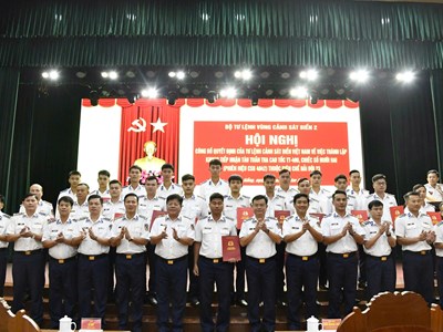 Vùng Cảnh sát biển 2 công bố thành lập khung tiếp nhận tàu tuần tra cao tốc TT-400