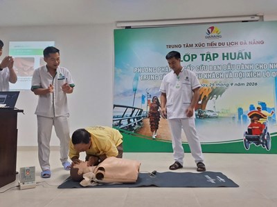 Trang bị kỹ năng sơ cấp cứu cho lực lượng trực tiếp hỗ trợ du khách