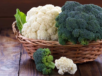 Bông cải xanh và trắng loại nào nhiều chất xơ hơn?