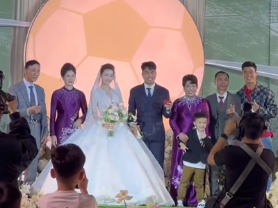 Duy Mạnh tái hiện khoảnh khắc cắm cờ trên tuyết trắng, cùng con trai làm điều đặc biệt trong đám cưới Đức Huy - MC Mù Tạt